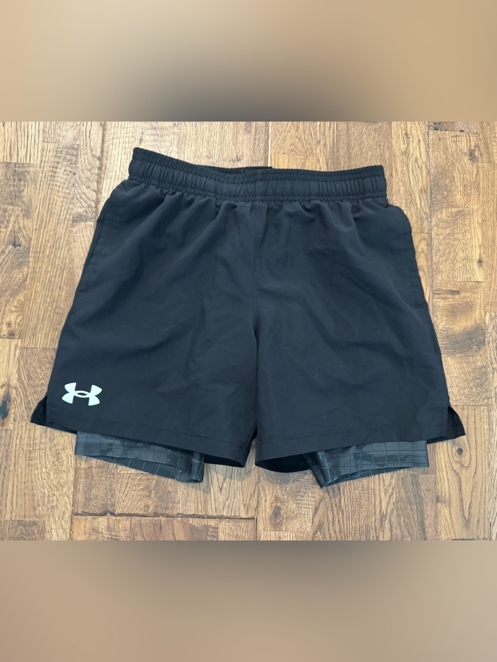 Under Armour UA Tech Women Boys 2 In 1 Shorts Built In Lined Size Medium M